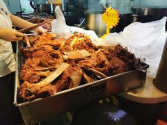 -乔家小院•非遗驴肉•青岛菜(滨河路店)