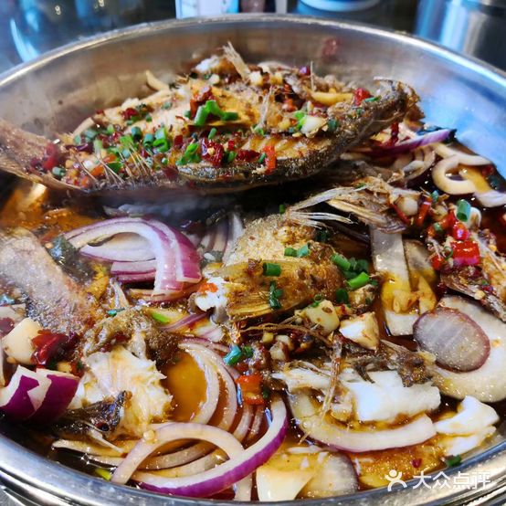 小鱼儿怀旧餐厅(601店)
