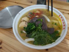 -文山荷鲜居(翠湖店)