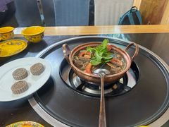 -银同牦牛肉火锅