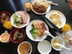 早餐-无锡鼎尚皇冠酒店