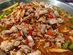 -兔行天下-鸿鹤鲜锅兔(中海国际店)