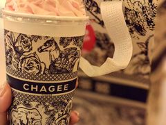 春日桃桃-CHAGEE霸王茶姬(上海美罗城旗舰店)
