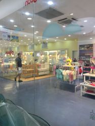-爱婴室(上海浦建路店)