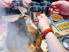 -东镇老火锅(长春路首店)