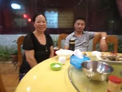 -丹霞山迎客楼民宿私房菜