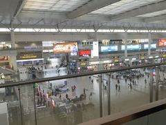 -麦当劳(上海虹桥站30B检票口楼上)