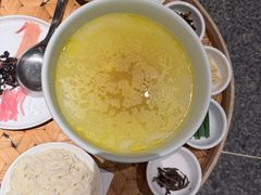 蒙自过桥米线-一坐一忘云南菜(北京skp店)