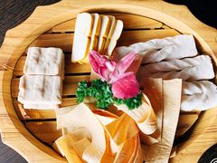 -滇釜火锅·能喝汤的火锅(车公庄店)