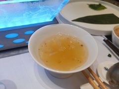 -红鼎豆捞·非遗鲍皇汤火锅(宝丰路店)