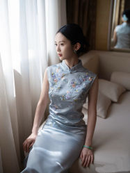 -禾米旗袍妈妈装礼服定制(嘉业国贸店)