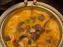 -古都历食南京菜·烤鸭·鸭血粉丝·汤包(南京博物院店)