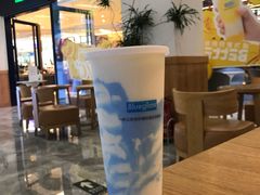 植物蓝天椰-Blueglass酸奶(财富购物中心店)