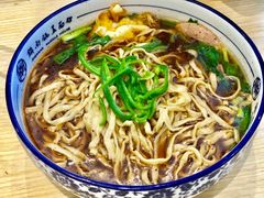 -镇南锅盖面馆(解放路店)