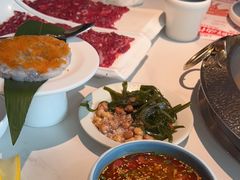 -左庭右院鲜牛肉火锅(金山万达店)