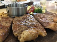 -F+轻食健身赋能空间(中华北路国贸商场店)