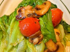 -玛格萝妮比萨屋(陆家浜路店)