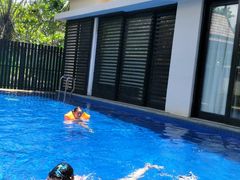 -三亚湾海居铂尔曼度假酒店