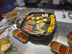 -阿亲家·韩式无限烤肉(花果园店)