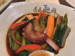 -亮亮面馆(经六路店)