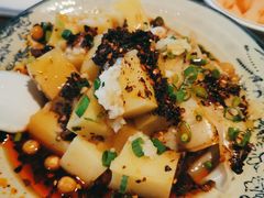 米豆腐拼卷粉-阿婉贵州苗家酸汤鱼(梅林店)
