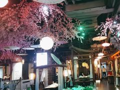 -韵秋荷(宝山龙湖天街店)