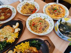 -萨莉亚意式餐厅(灵芝站中洲店)