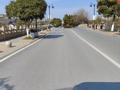 -八大山人梅湖景区