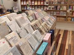 -猫的天空之城概念书店(印象城购物中心店)