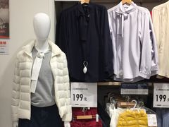 -优衣库(上海金桥国际商业广场店)