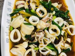 -四川小胡子海鲜(丁村万人海鲜广场店)