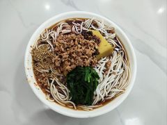 -洪记凉米线(新兴路店)