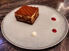 -LES ELITES 英集荟(南京西路店)