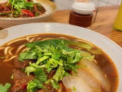 -醉牛腩·面小馆