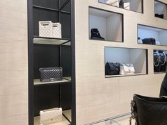 -Chanel(德基广场店)