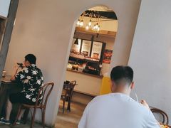 大堂-乔街深夜食堂·台州菜·高压锅生蚝(杭州总店)