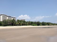 -三亚湾海居铂尔曼度假酒店