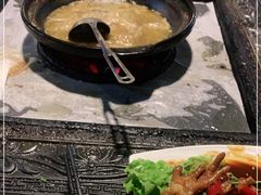 -哈吱喂丽江火塘·牦牛火锅(五一街店)