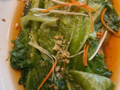 -靠山屯东北农家菜(八龙桥雅苑店)