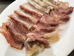 崩沙腩-胡须佬鸡煲四季火锅店(石厦西村直营店)