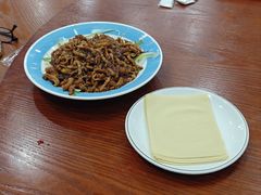 京酱肉丝-东北风味思缘食府(对湖路店)