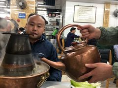 服务，随时自动加汤-三兴涮羊肉(荣安大街店)