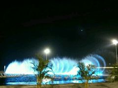 -东港音乐喷泉广场