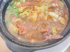 -闫家驴肉老店(华电一校店)