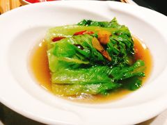 腩汁清汤生菜-新仙清汤牛腩(铜锣湾店)