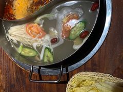 -乐山串串香老火锅(鼓楼店)