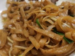 干炒牛河-三头牛·潮汕牛肉生蚝火锅 (夏湾店)