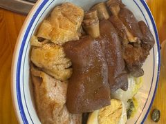 -明姨仔潮汕美食·碳炉猪脚·汕尾牛腩饭·起片鸡煲(起义路店)