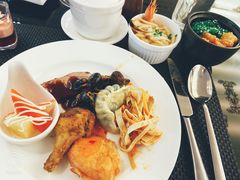 -圣丰索菲特·2 On 988 Café 自助餐厅