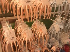 -名创优品(广州萝岗万达广场店)